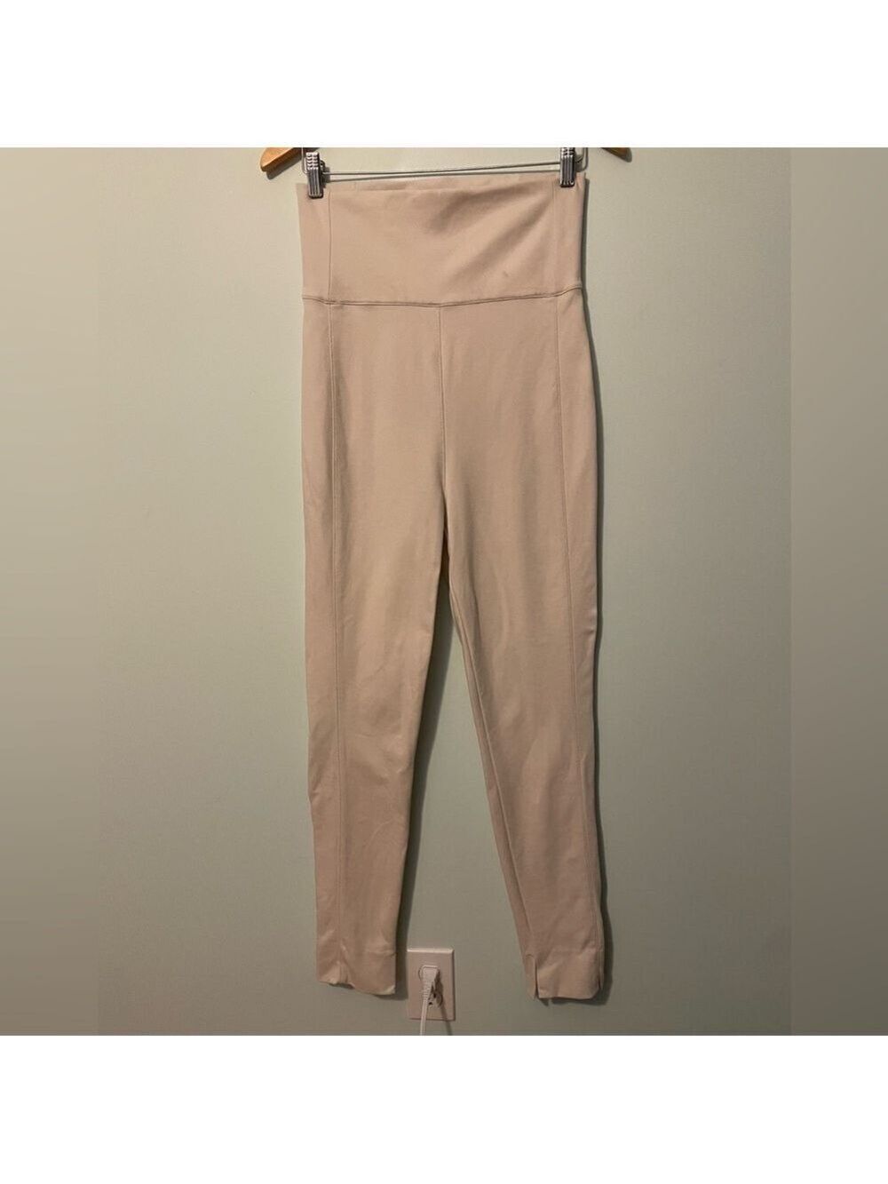 M.M. Lafleur White Leggings Size 8